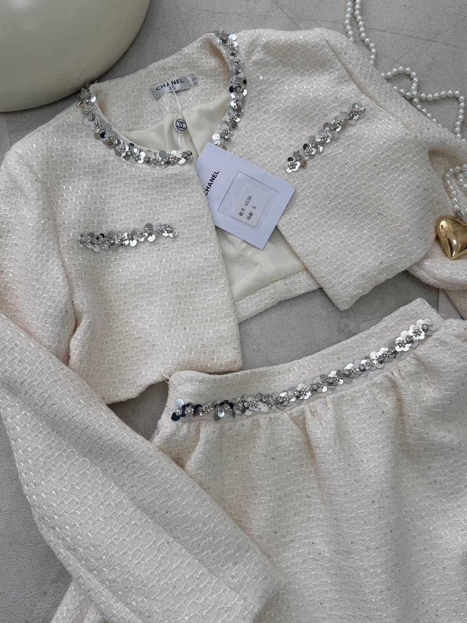 элегантные пальто,твидовый костюм,костюм chanel,женские костюмы,