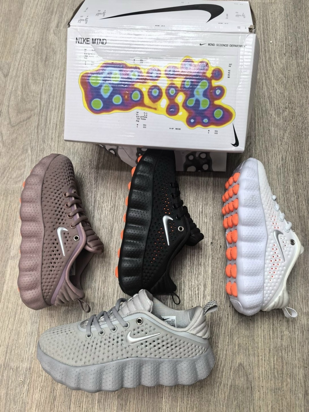 кроссовки,nike кроссовки,кроссовки nike mind,спортивные кроссовки,кроссовок