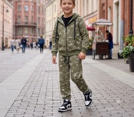 Костюм
