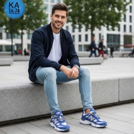 Кроссовки