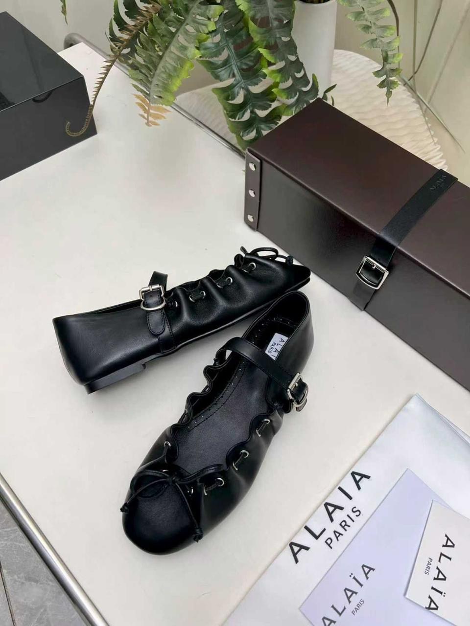 балетки женские,бархатные балетки zara,модная женская ,alaia балетки,балетки
