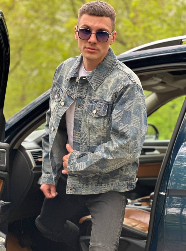 мужская джинсовая куртка,джинсовая куртка louis vuitton,джинсовая куртка,джинсовая куртка с принтом,denim jacket