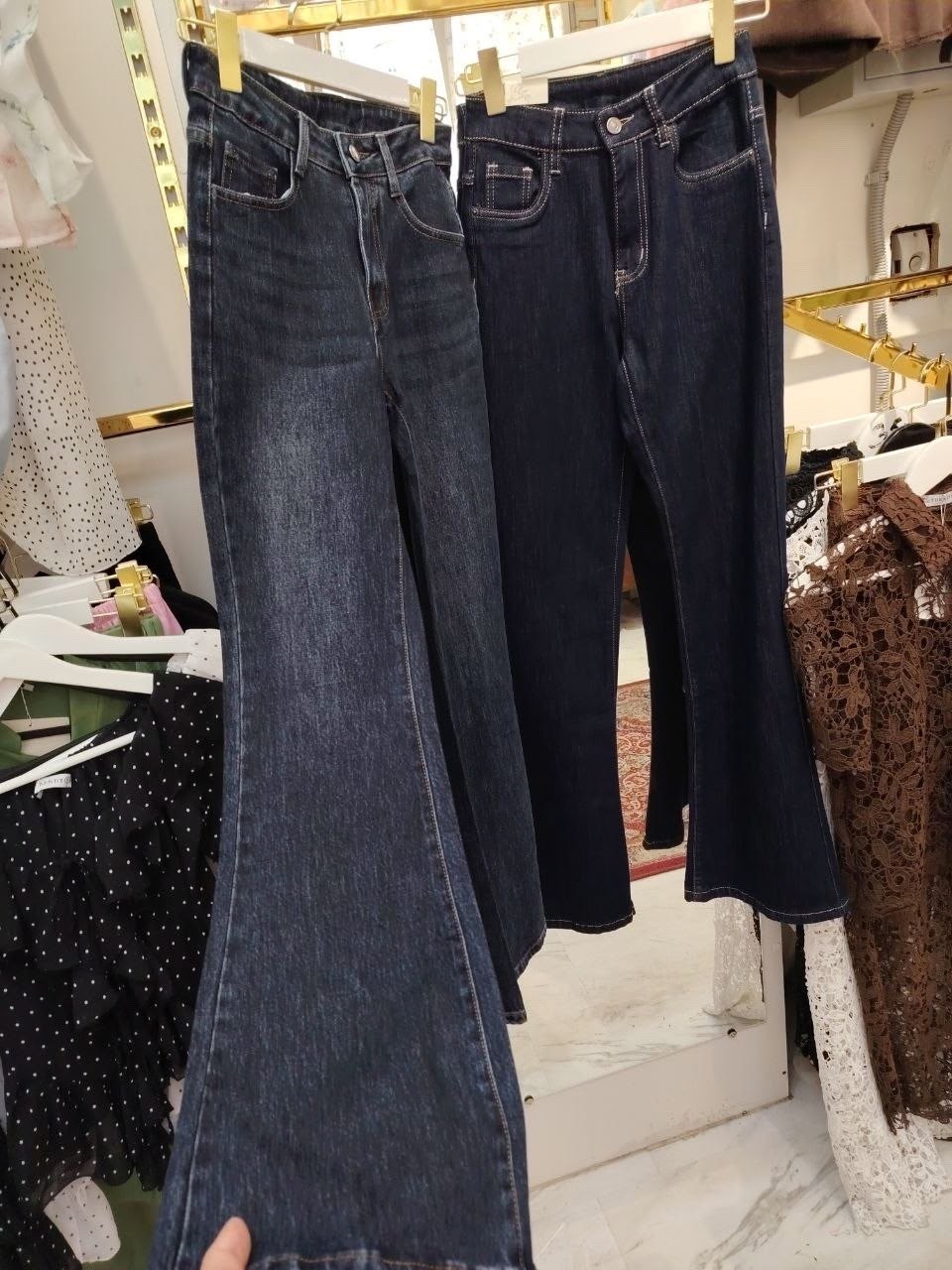 джинсы клеш от колена синие nicejeans,женские джинсы клеш,джинсы клеш от колена,джинсы клеш от колена с высокой посадкой стрейч laminia,джинсы женские