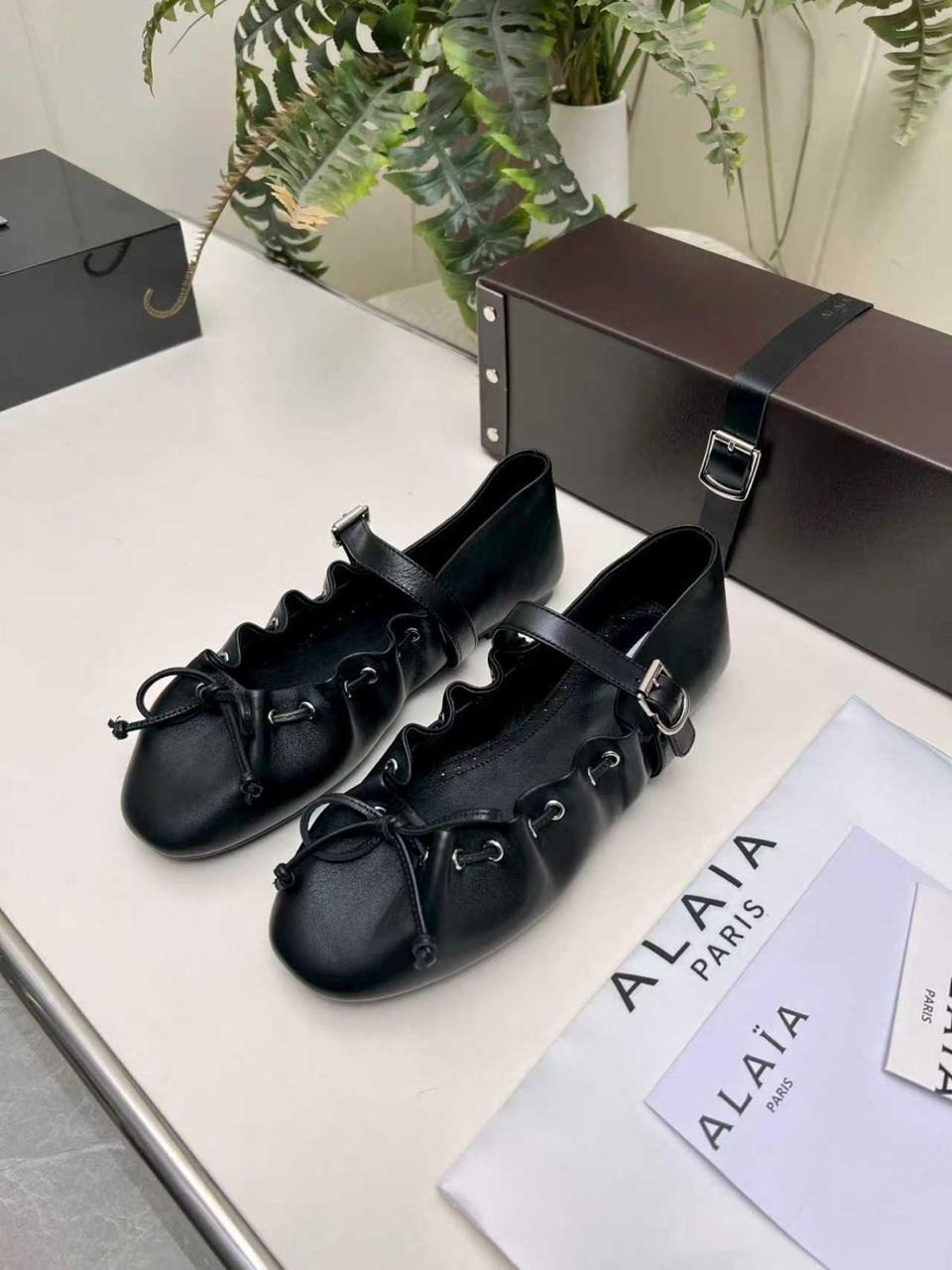 балетки женские,бархатные балетки zara,модная женская ,alaia балетки,балетки