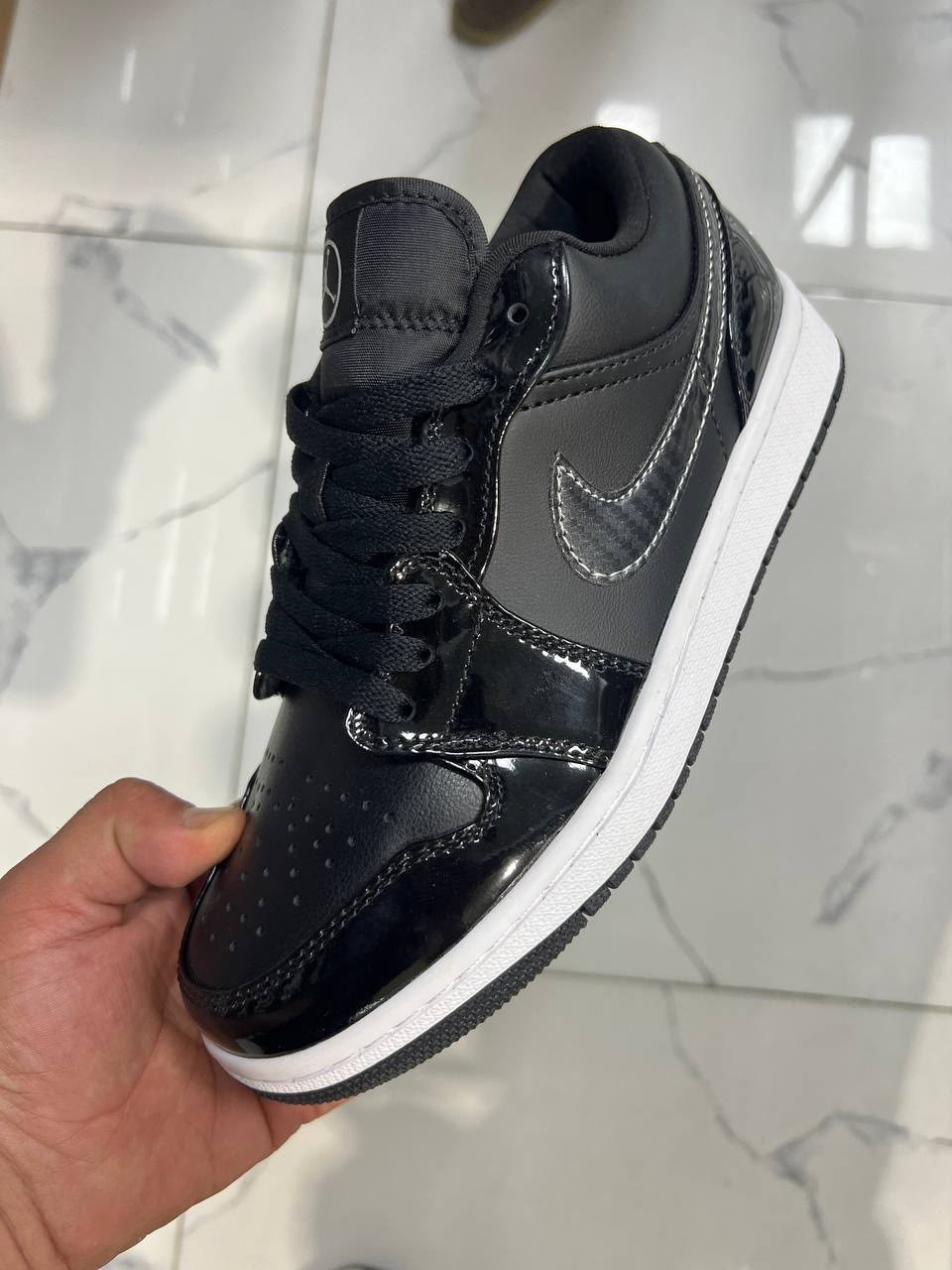 nike air jordan 1 low se,nike air jordan 1 low,кроссовки nike air jordan 1 low,air jordan 1 low all star 2026,nike air jordan 1