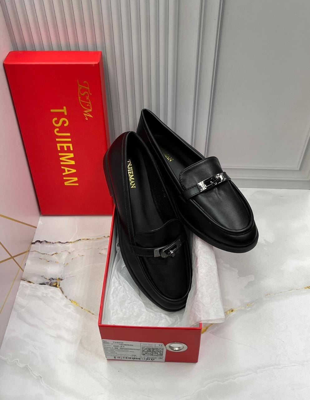,женские лоферы,модные лоферы,лоферы женские черные,лоферы salvatore ferragamo