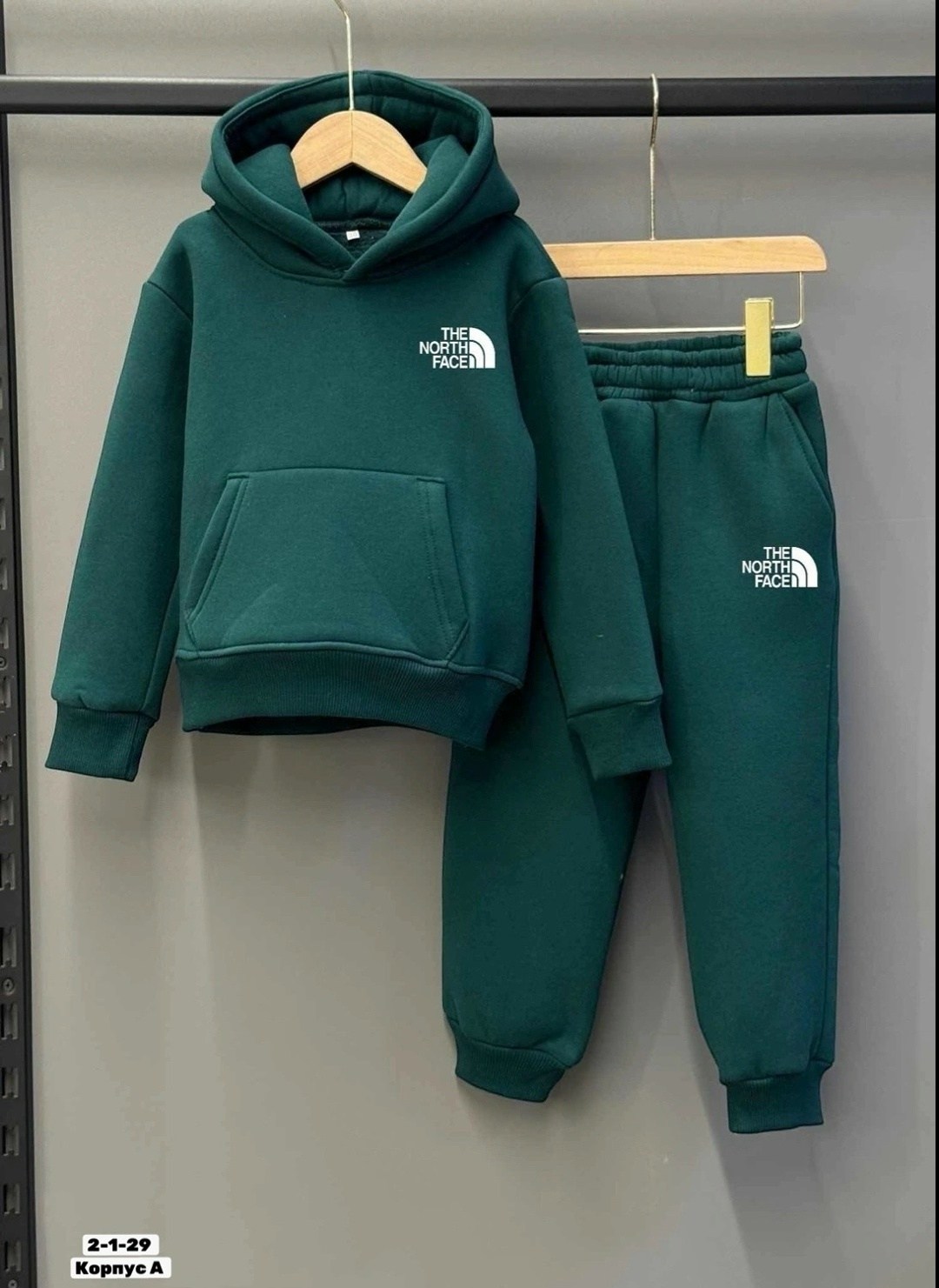 костюм спортивный the north face,спортивные костюмы для мальчиков,толстовка the north face,детский костюм спортивный,спортивные костюм