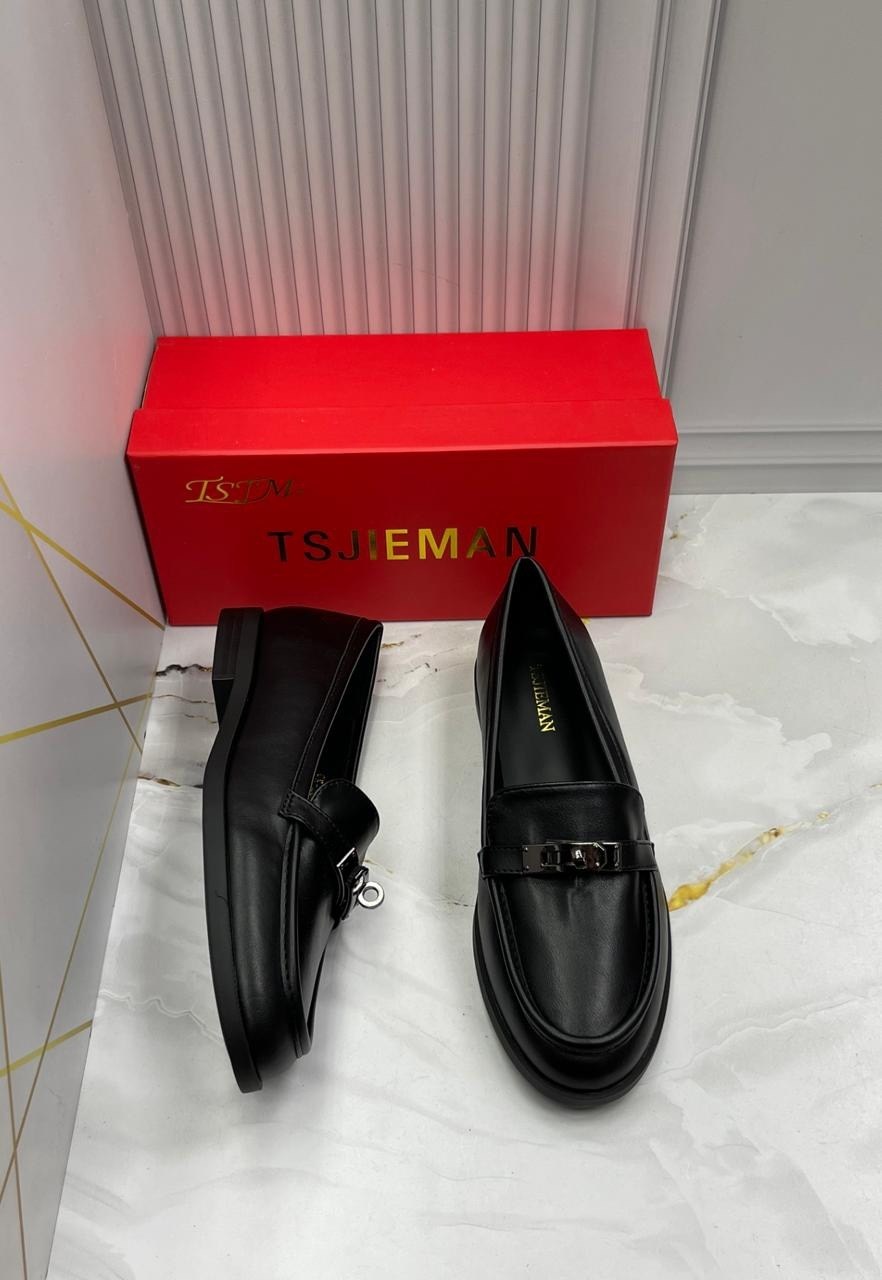 ,женские лоферы,модные лоферы,лоферы женские черные,лоферы salvatore ferragamo