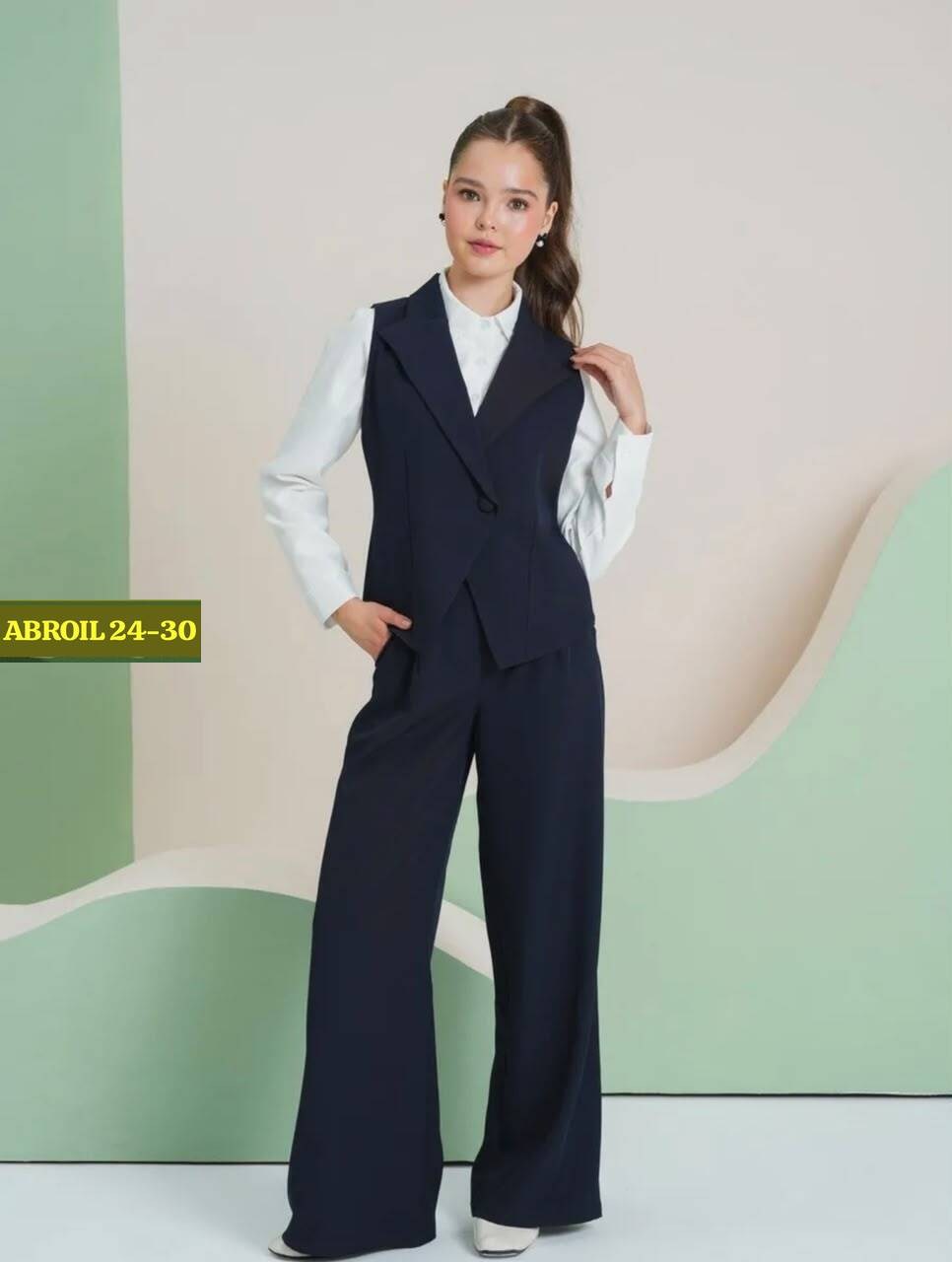 школьный костюм двойка с брюками палаццо и жилетом sheng yuan fashion,школьный костюм жилетка и брюки для девочки,костюм-двойка для девочки школьный с жилетом и брюками темно-синего цвета,костюм школь