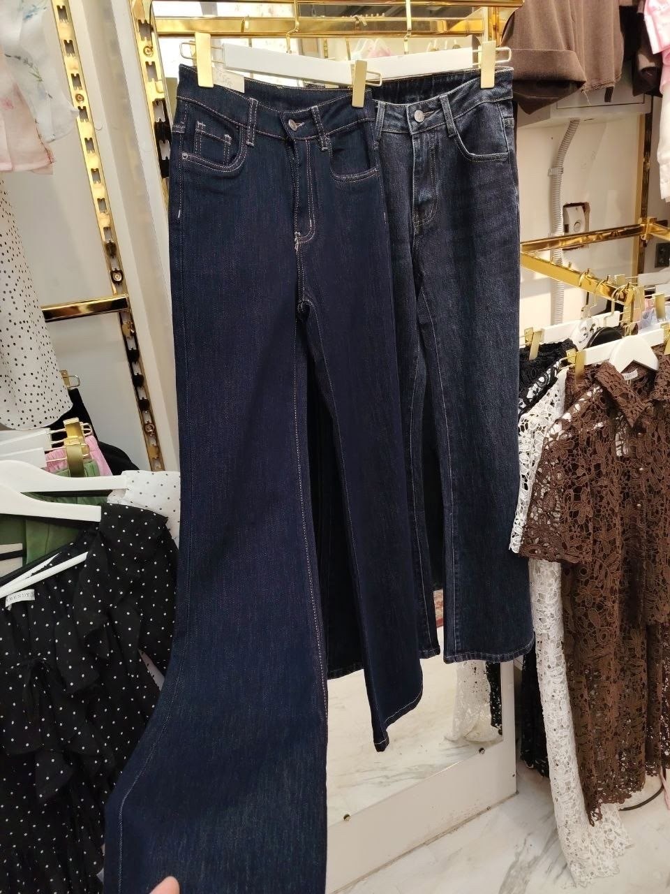 джинсы клеш от колена синие nicejeans,женские джинсы клеш,джинсы клеш от колена,джинсы клеш от колена с высокой посадкой стрейч laminia,джинсы женские