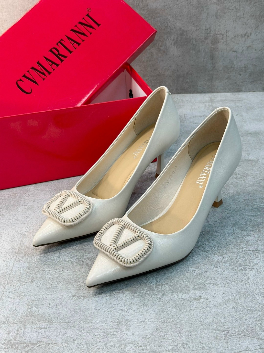 туфли valentino,туфли женские,,модные туфли,туфли валентино черные