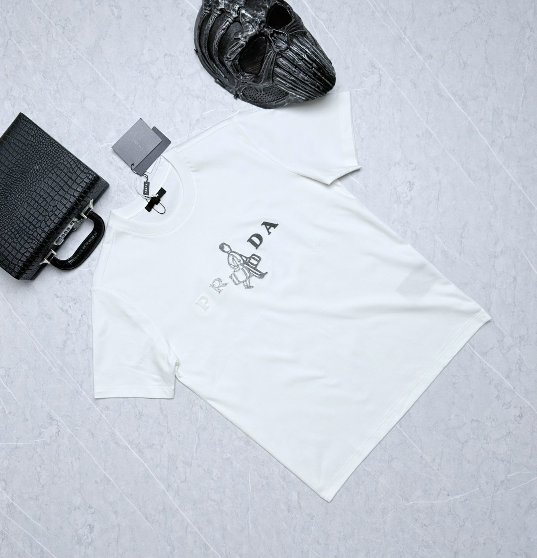 футболка,футболка prada,футболка мужское,футболки женские мужские,футболки для мужчин