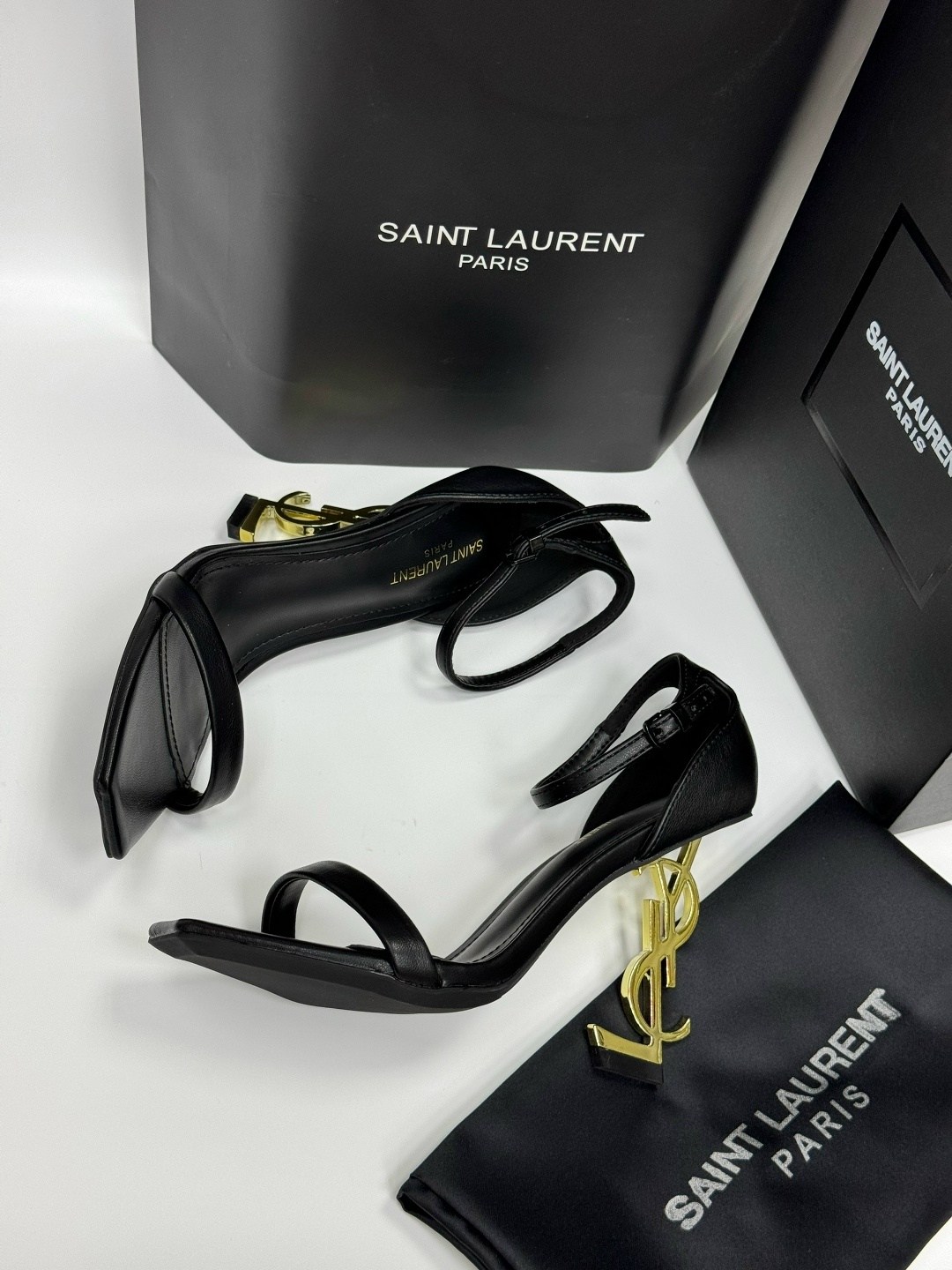 каблуки saint laurent black босоножки ysl yves saint laurent,босоножки yves saint laurent,босоножки ив сен лоран,босоножки saint laurent,босоножки ив сен лоран с каблуком
