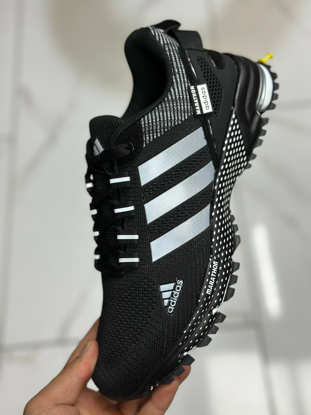 кроссовки adidas,кроссовки,кроссовки мужские adidas,кроссовки adidas marathon,мужской кроссовки