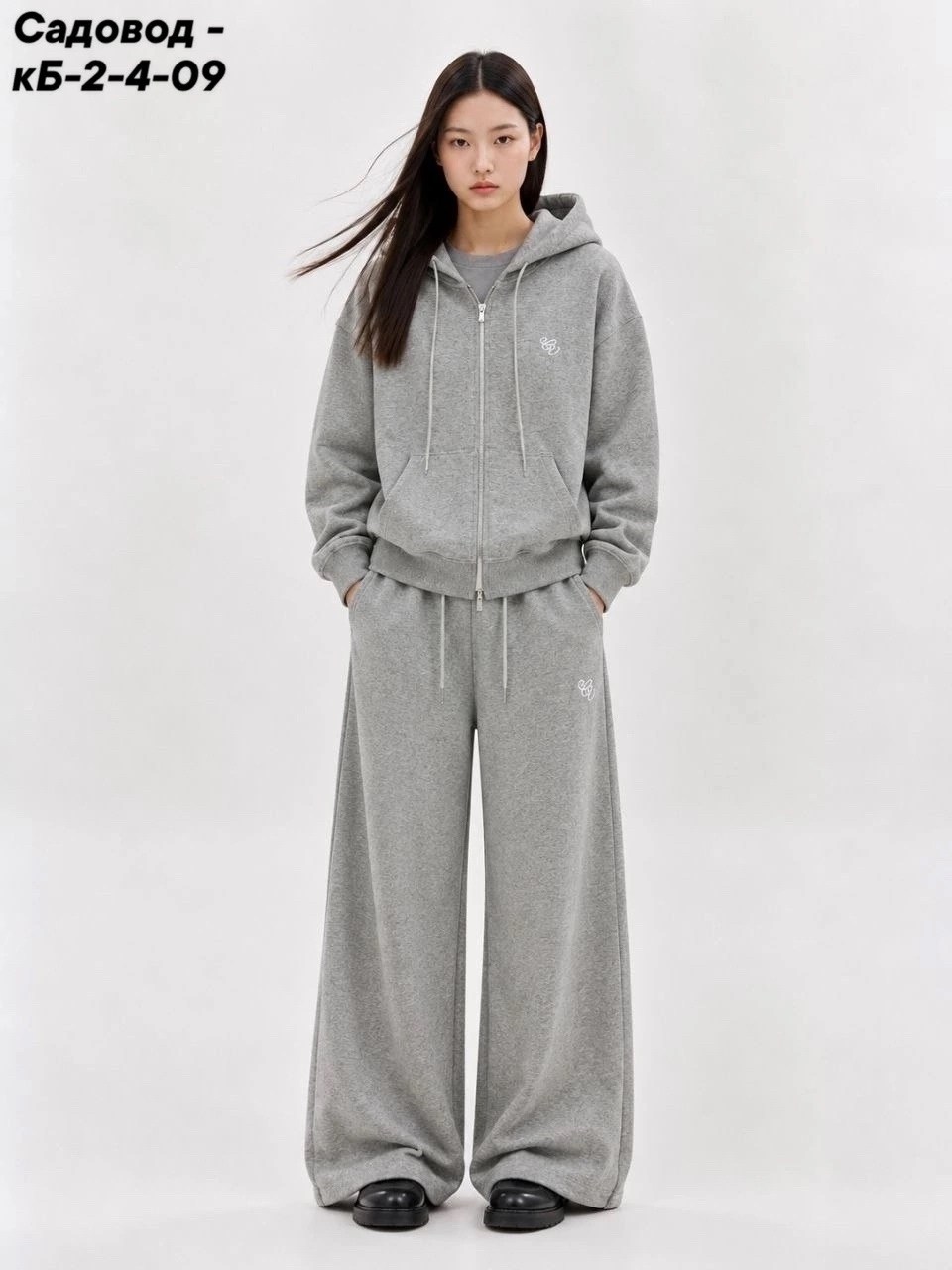 костюм спортивный,комплект одежды celine,костюм loewe,серый костюм loewe,женский спортивный костюм