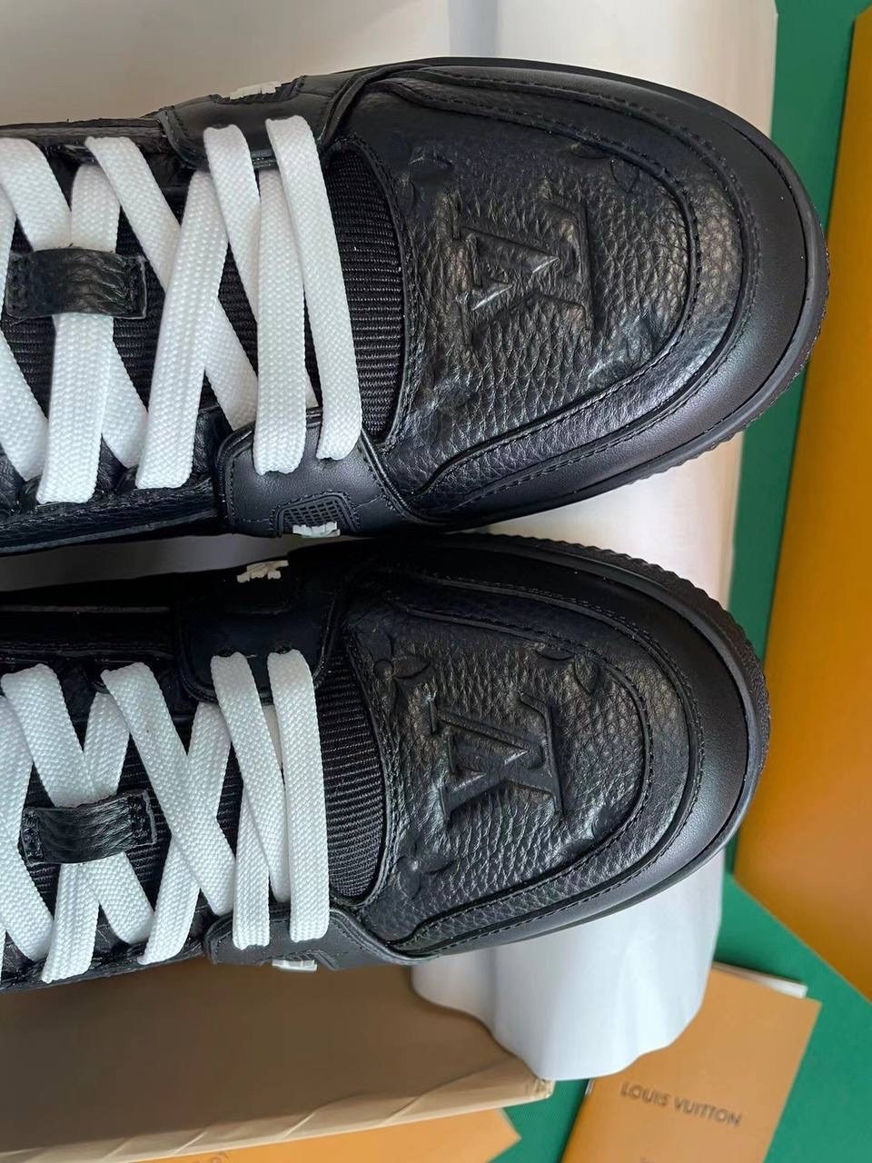 кроссовки мужские louis vuitton,кроссовки louis vuitton trainer,кроссовки луи виттон,кроссовки louis vuitton,кожаные черные кроссовки louis vuitton trainer
