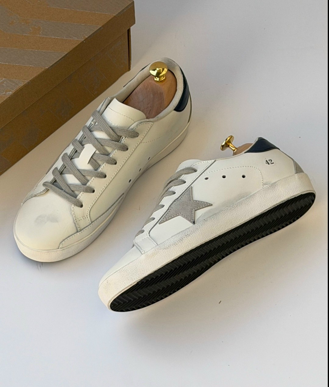 ,golden goose super-star,кроссовки golden goose,golden goose,golden goose off white super star sneakers