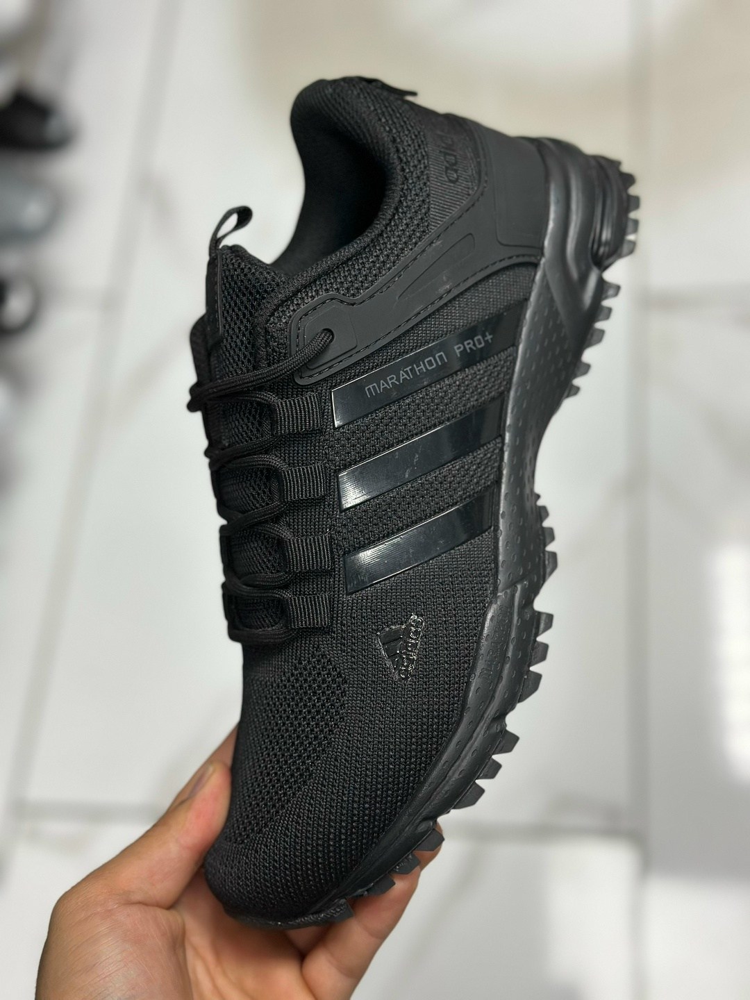 кроссовки мужские adidas,кроссовки,adidas кроссовки,кроссовки adidas marathon,мужской кроссовки