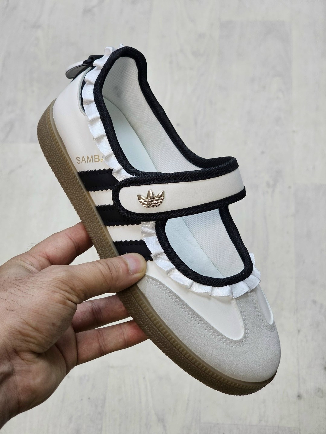 кроссовки adidas samba,adidas originals samba,adidas samba jane,кроссовки adidas originals samba,adidas samba
