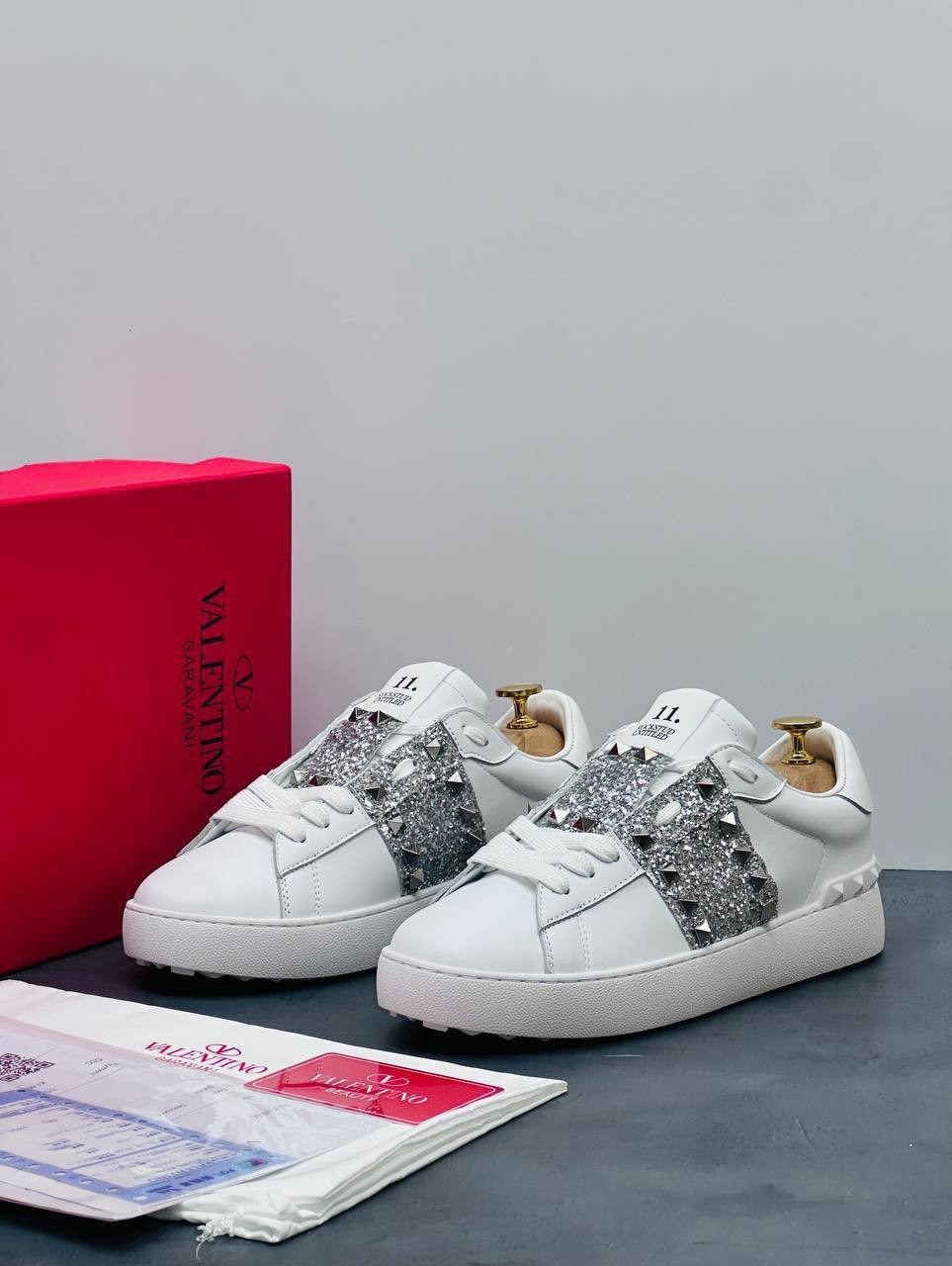 ,valentino кроссовки,valentino кроссовки женские,кеды валентино,valentino кеды женские