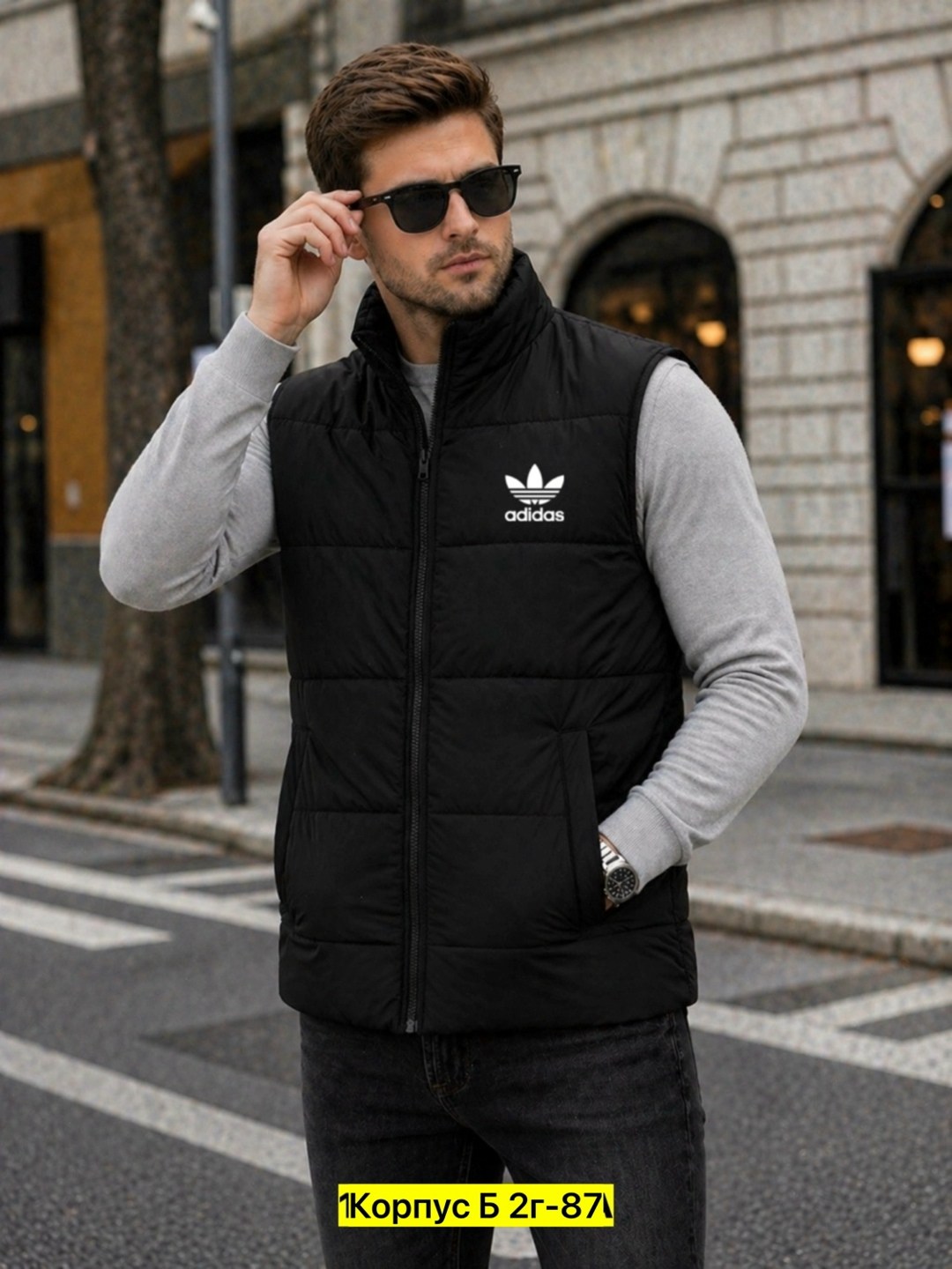 мужская жилетка,жилетка адидас,жилет мужской,жилет утепленный adidas,безрукавка мужская