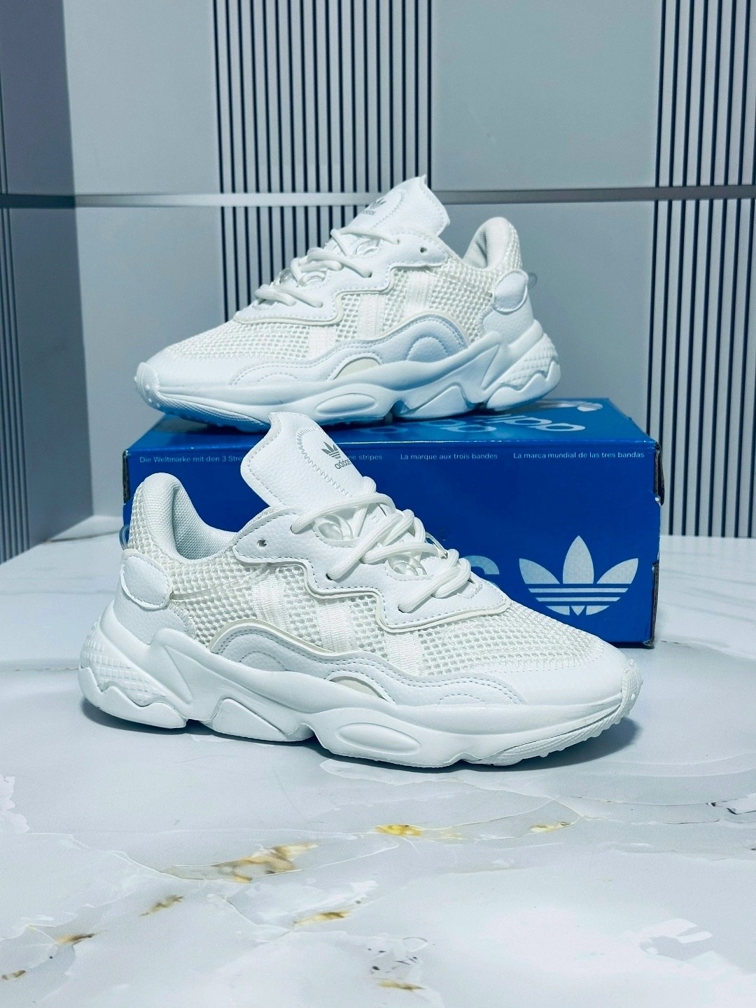 кроссовки женскиe,кроссовки,кроссовки adidas ozweego,кроссовки текстиль,кроссовки adidas