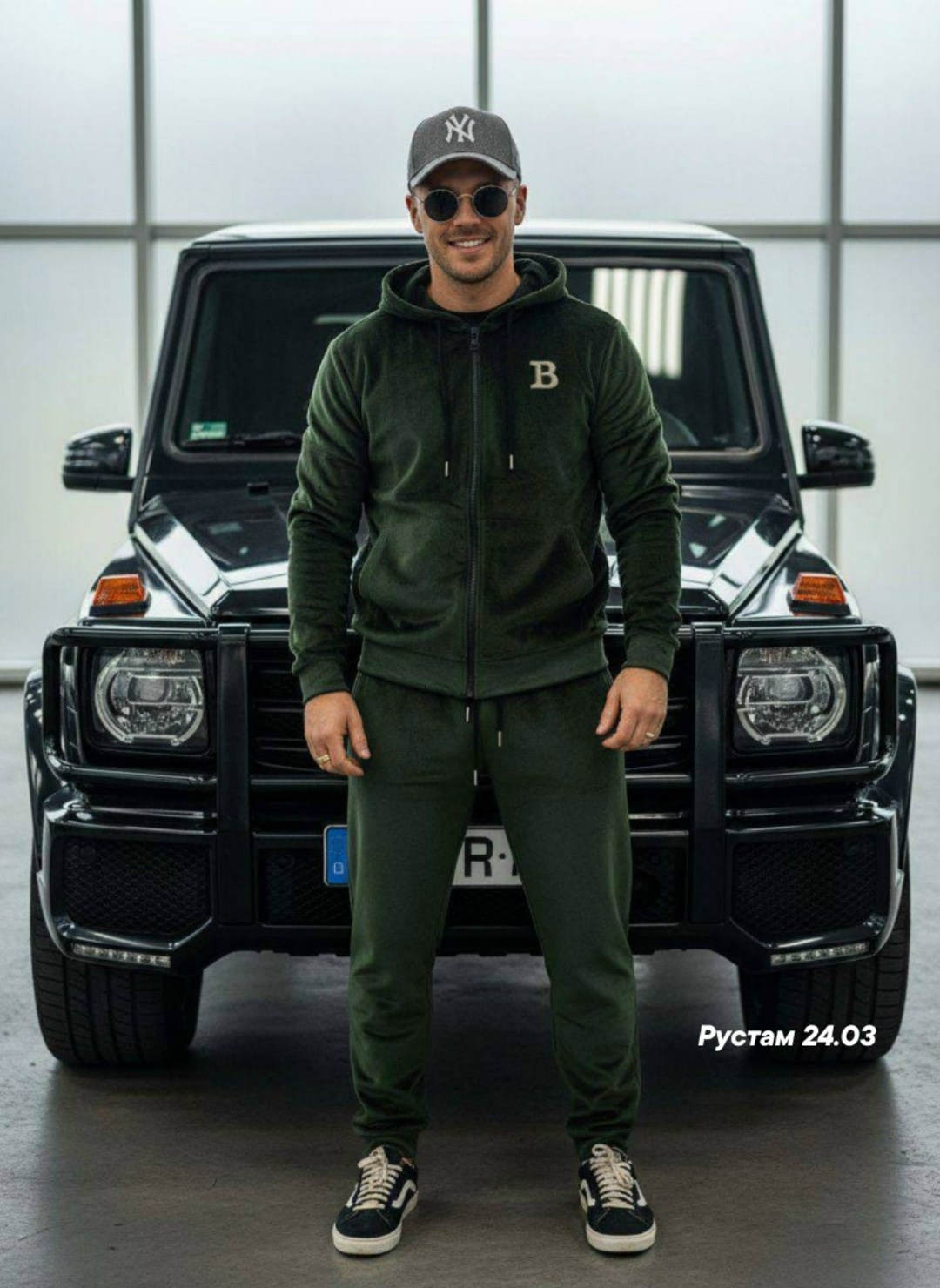 спортивные костюмы двойка,мужские спортивные костюмы,спортивные костюмы мужские велюровые,спортивные костюм,спортивный костюм замшевый мужской версаче