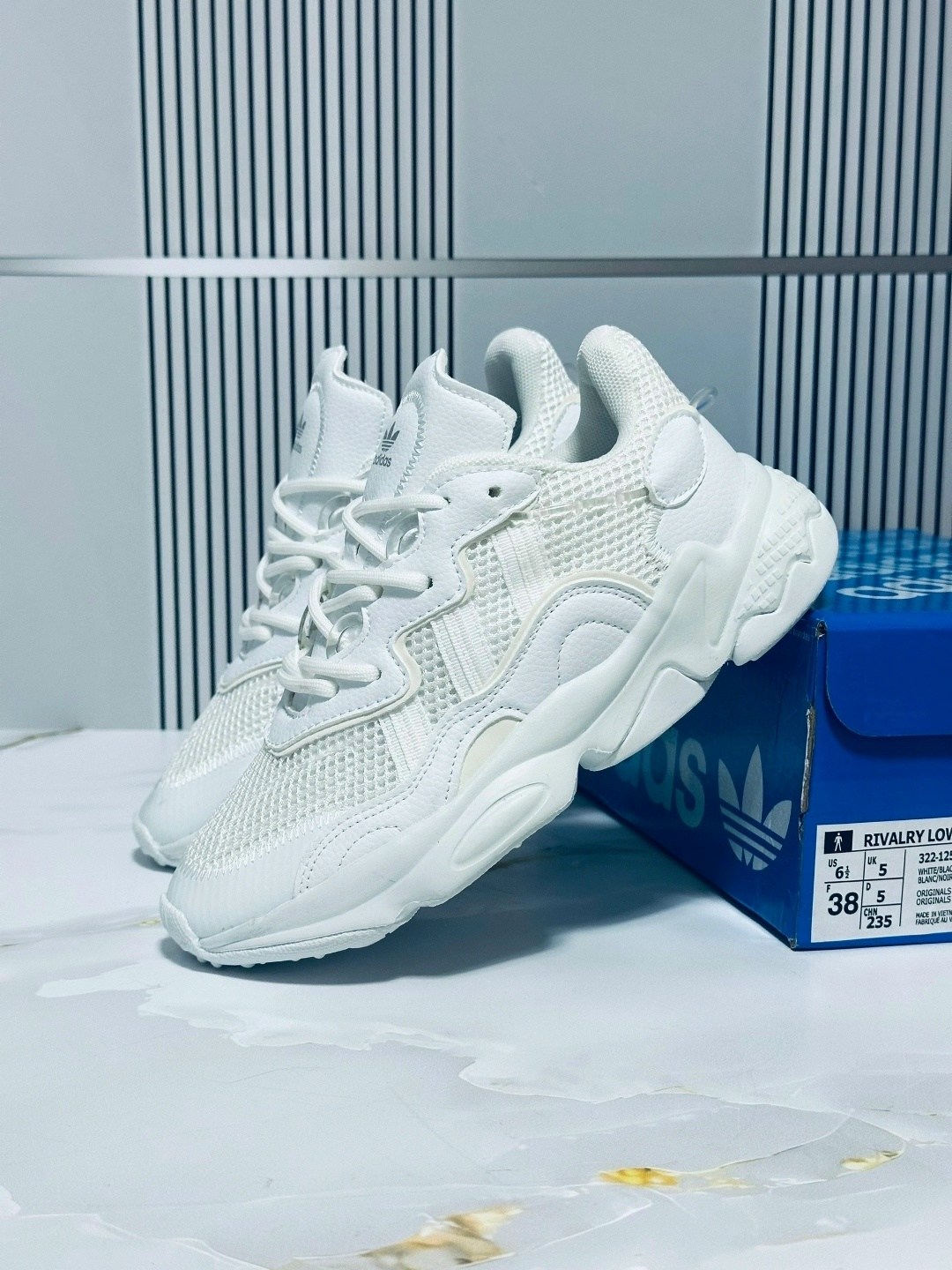 кроссовки женскиe,кроссовки,кроссовки adidas ozweego,кроссовки текстиль,кроссовки adidas