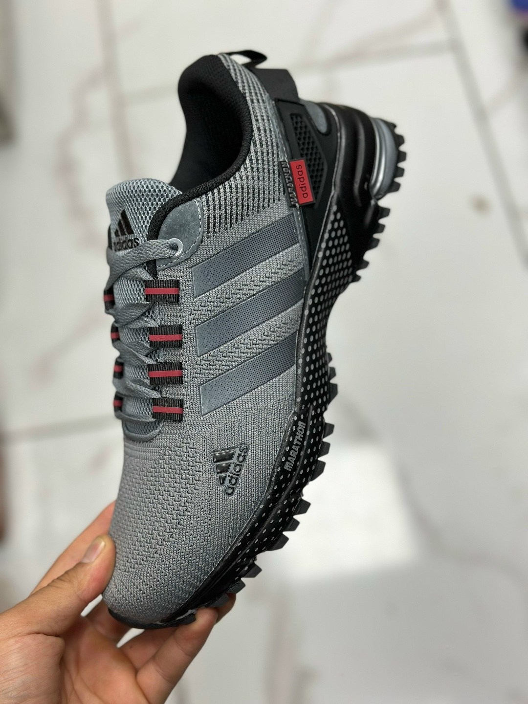 кроссовки adidas,кроссовки,кроссовки мужские adidas,кроссовки adidas marathon,мужской кроссовки