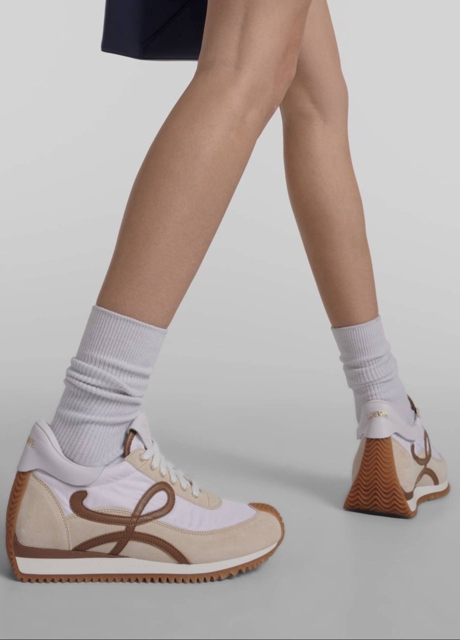 кроссовки loewe,кроссовки loewe flow runner,loewe кроссовки женские,кроссовки массимо дутти,кроссовки женскиe