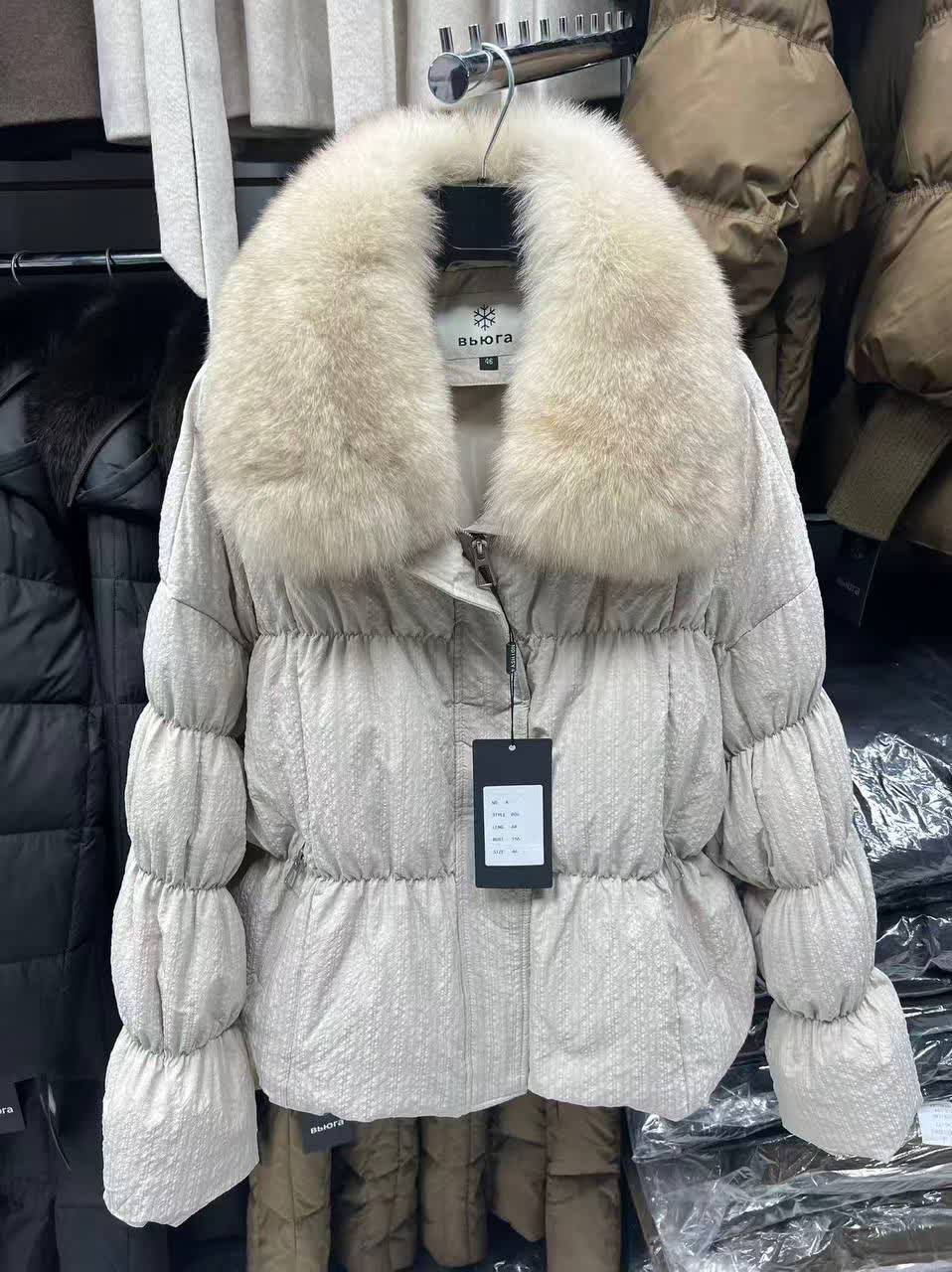 пуховик,куртка пуховик с натуральным мехом,куртка пуховик,пуховик с натуральным мехом,женский пуховик с натуральным мехом
