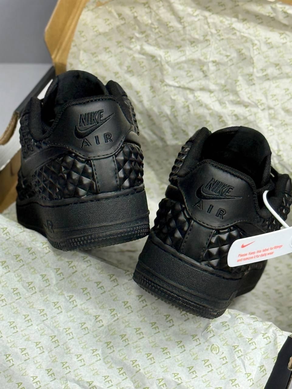 nike air force 1 lv8 vt black,nike air force 1 lv8 vt,nike air force 1,nike air force 1 lv8,nike air force 1 lv8 vt stars black