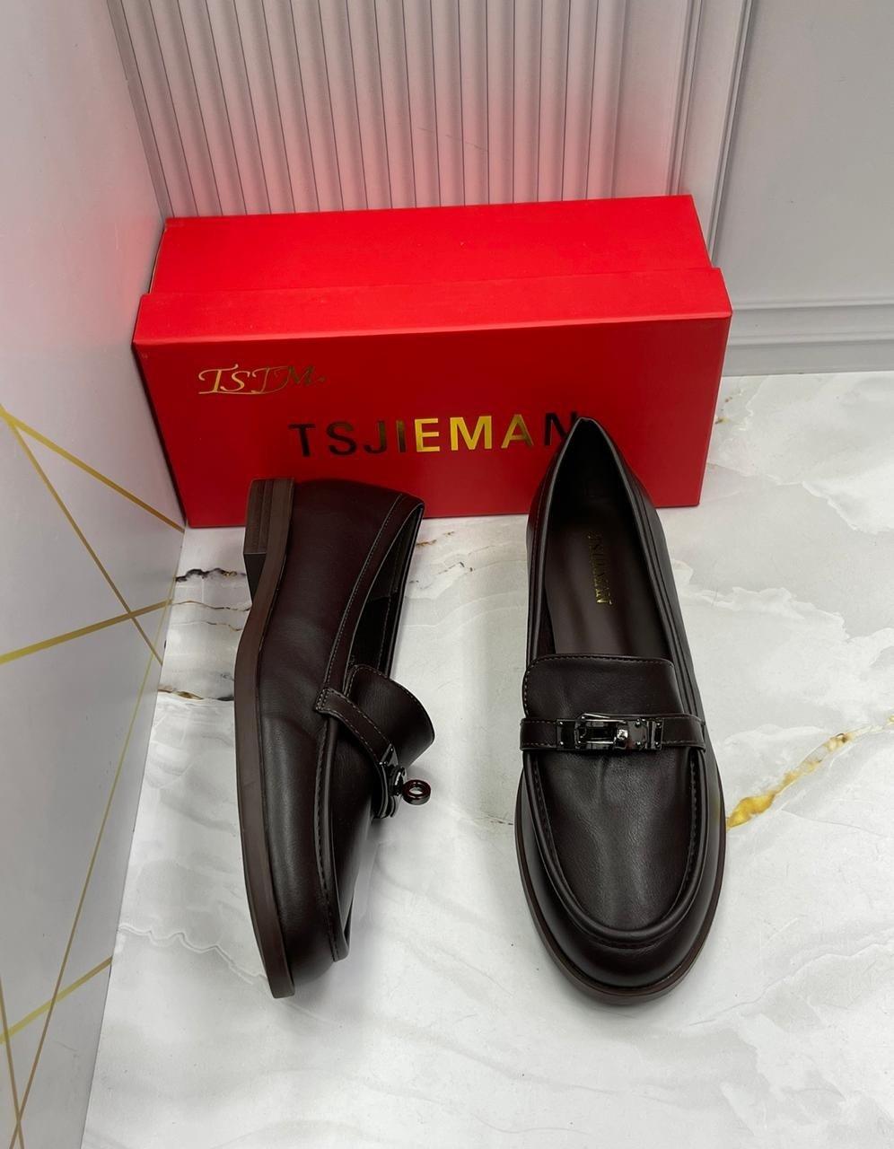 ,женские лоферы,модные лоферы,лоферы женские черные,лоферы salvatore ferragamo