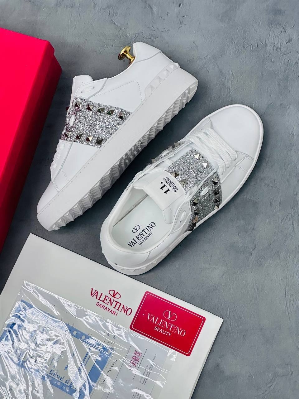 ,valentino кроссовки,valentino кроссовки женские,кеды валентино,valentino кеды женские