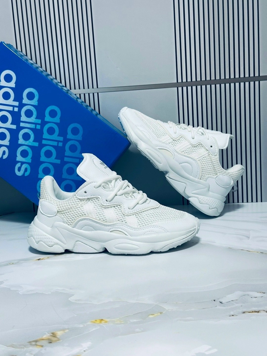 кроссовки женскиe,кроссовки,кроссовки adidas ozweego,кроссовки текстиль,кроссовки adidas