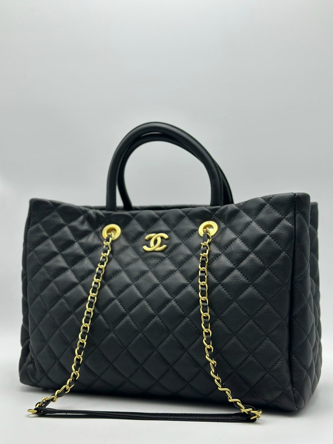 сумка chanel,женская сумка chanel,сумка шанель,модная сумка шанель,chanel шоппер кожа