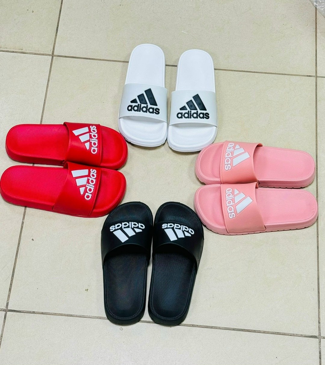 шлепанцы адидас красные,женские сланцы,,шлепанцы adidas,шлепки шлепанцы