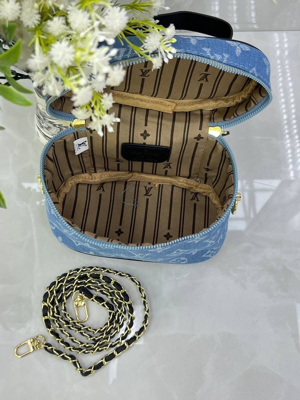 женская сумка louis vuitton,сумкa louis vuitton,сумка косметичка louis vuitton,сумка луи виттон vanity,сумка луи виттон