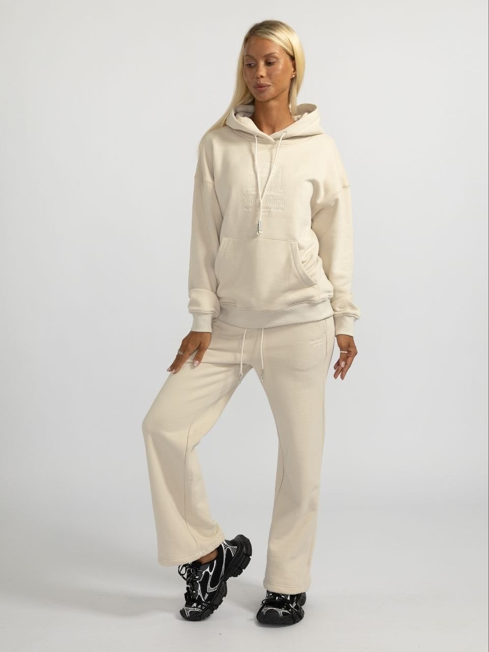 спортивные костюмы женские,oversized hoodie,спортивный костюм бежевый,толстовка,костюм спортивный