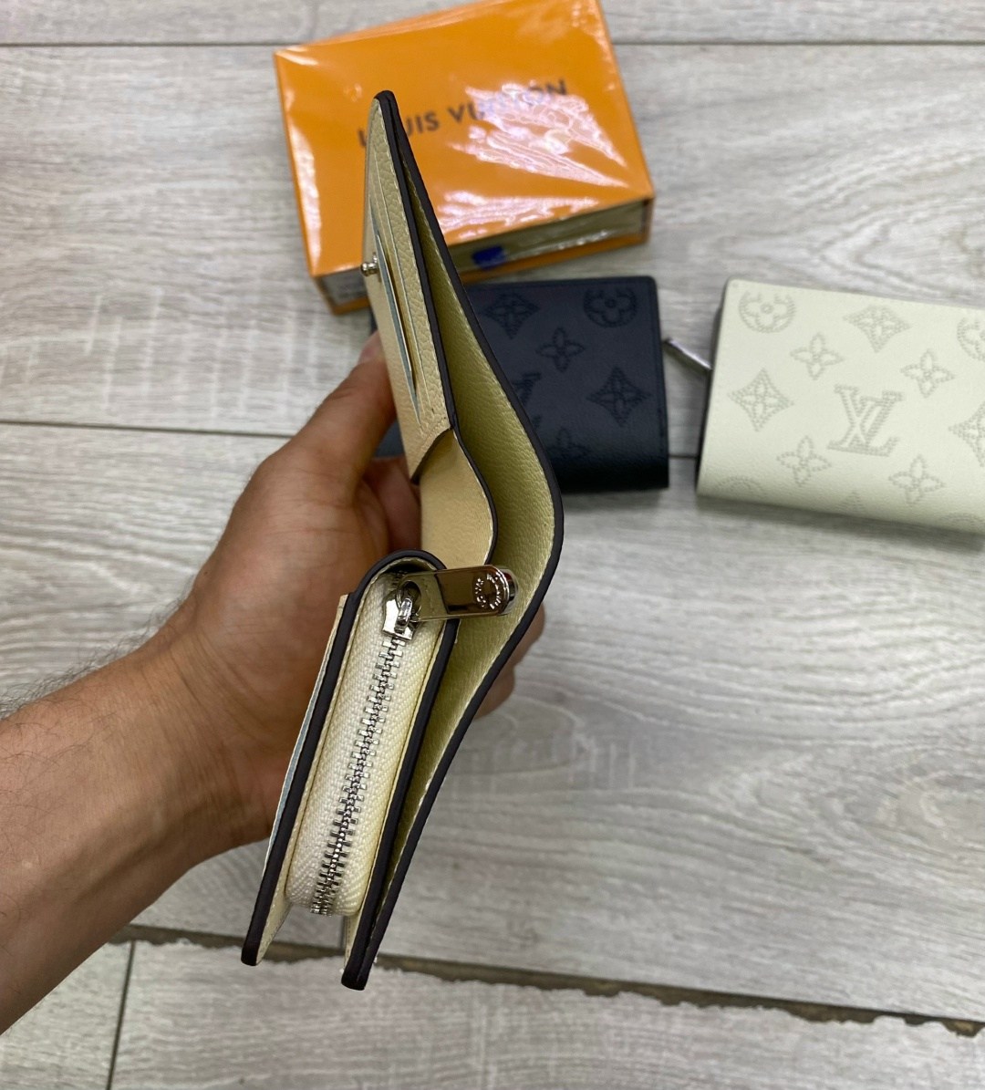 louis vuitton кошелек,кошелек louis vuitton brazza,женские кошельки,обложка на паспорт луи виттон,louis vuitton кошелек louis vuitton