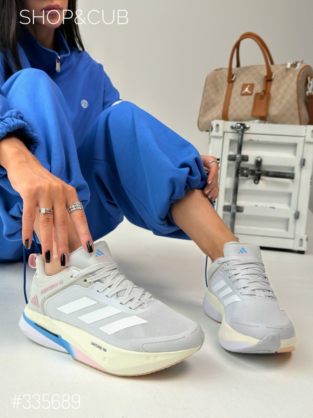 кроссовки adidas,кроссовки женские adidas,кроссовки,кроссовки женскиe,кроссовки мужские adidas