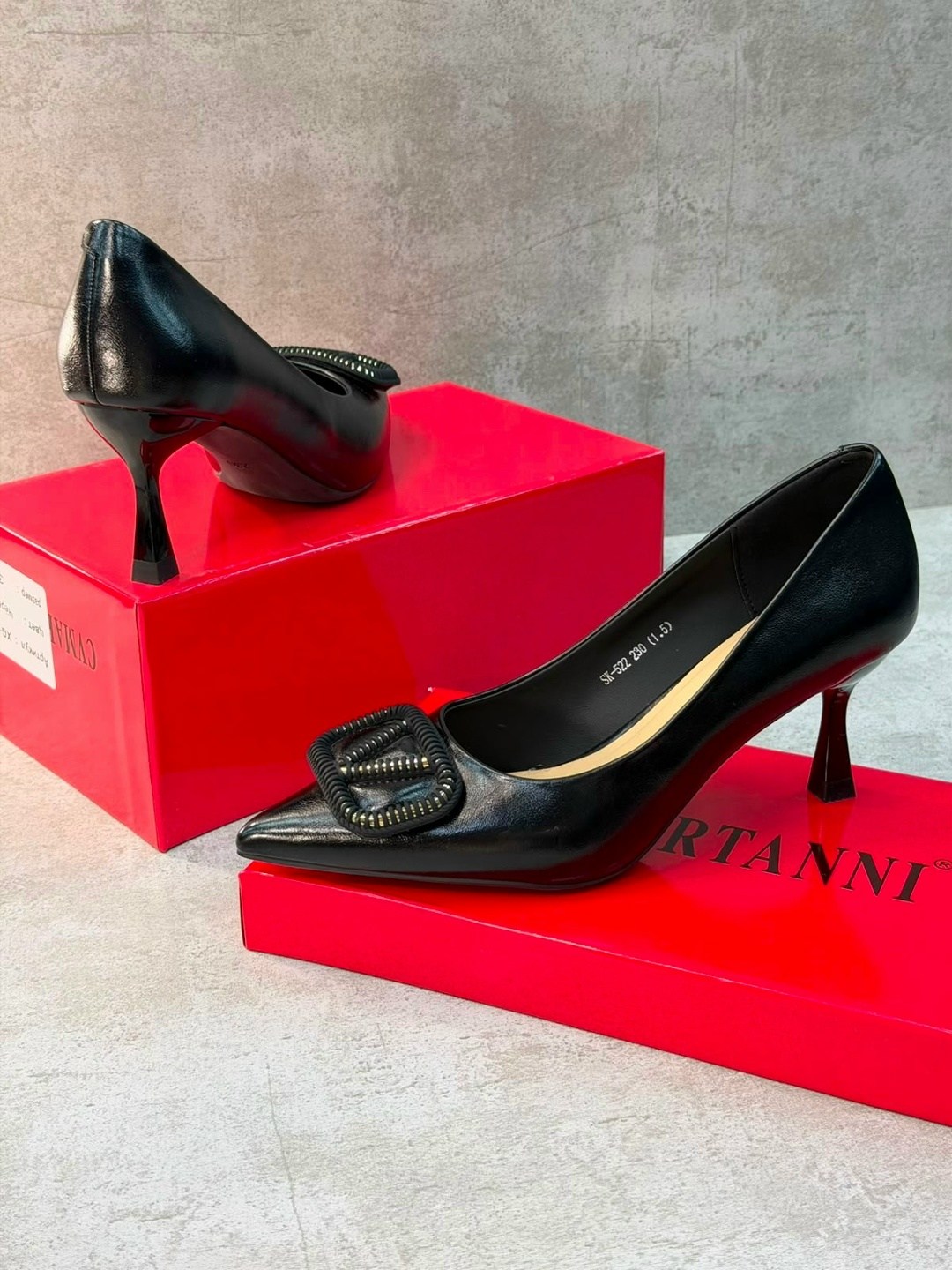 ,valentino туфли,туфли женские,модные туфли,женская