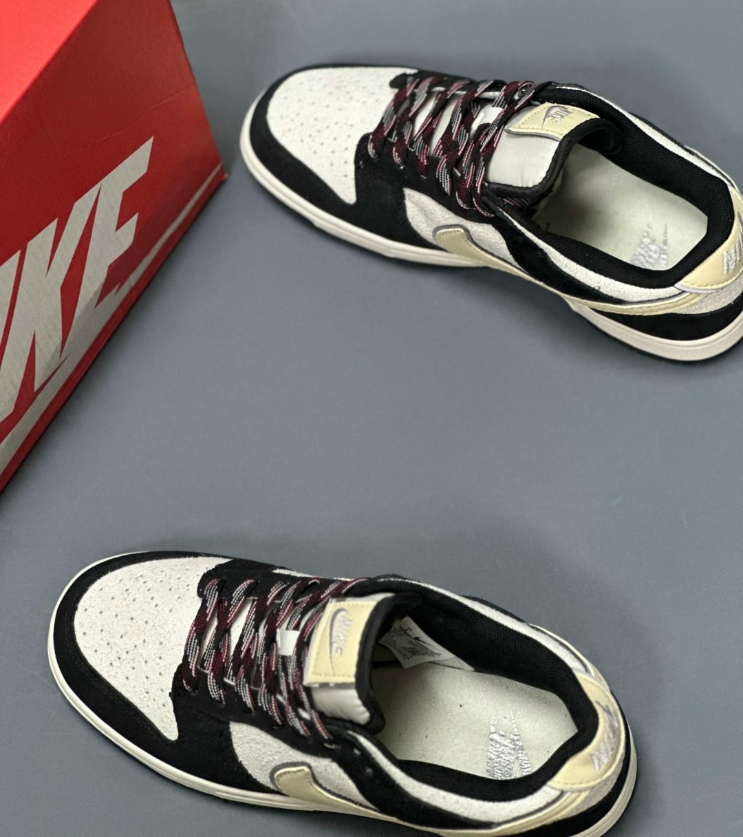nike dunk low lx black suede team gold,nike dunk low,кроссовки nike dunk low,nike dunk low lx,кроссовки nike sb dunk low