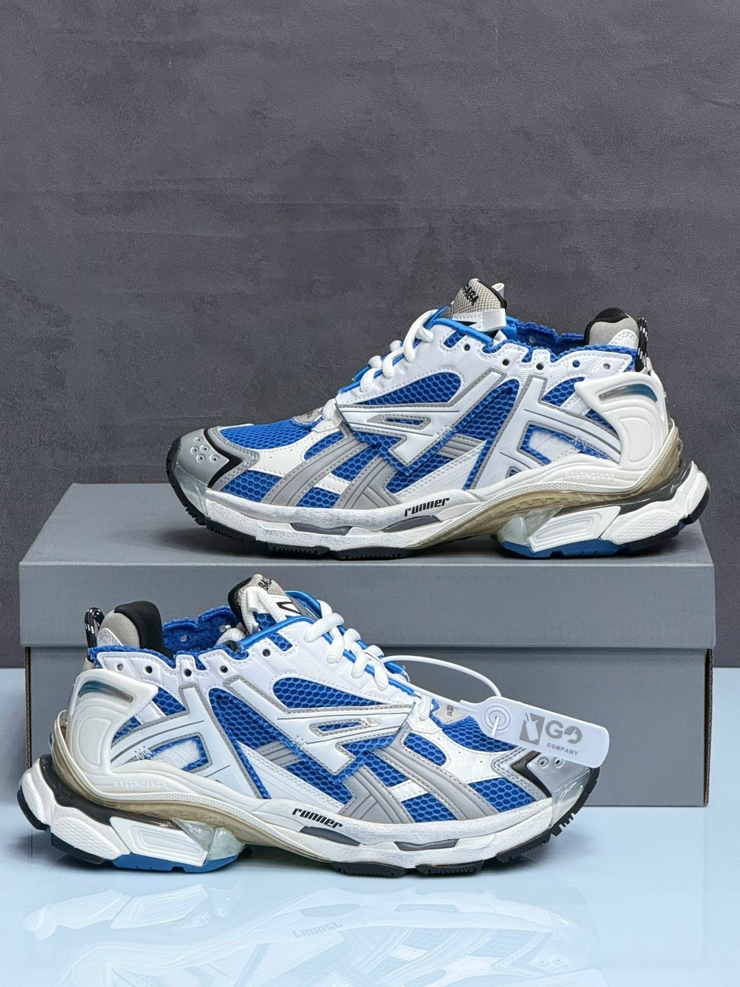 кроссовки balenciaga runner,кроссовки balenciaga,беговые кроссовки balenciaga синий,женские кроссовки balenciaga,кроссовки balenciaga runner серый/синий