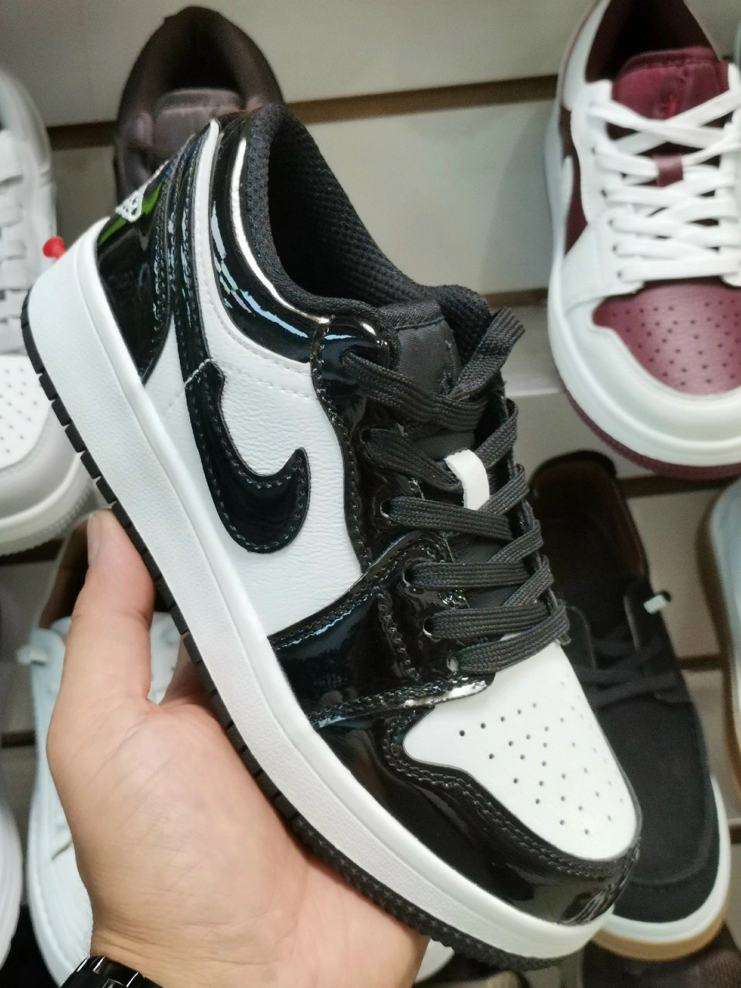 кроссовки,,кроссовки nike air jordan 1 low,air jordan 1 low triple white,белые кроссовки мужские