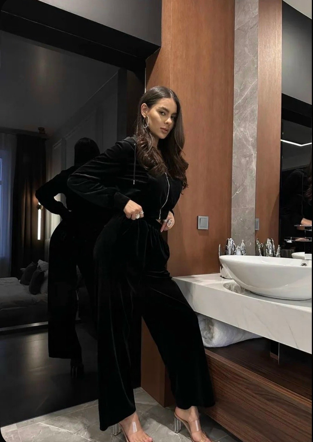 juicy couture tracksuit,джуси кутюр велюровый костюм,спортивные костюм,бархатный спортивный костюм,велюровый спортивный костюм