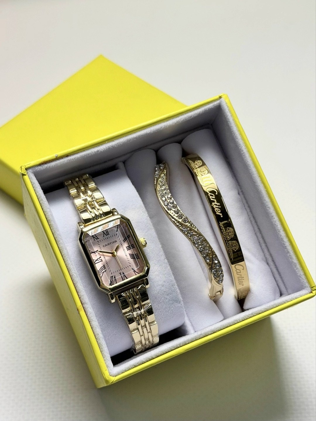 набор часы,женский набор cartier (часы + 2 браслета),женский набор часы с браслетом,часы женские,подарочный набор женские часы