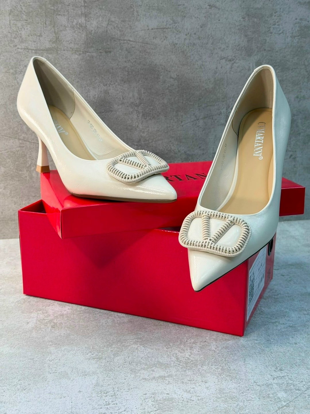 ,valentino туфли,туфли женские,модные туфли,женская