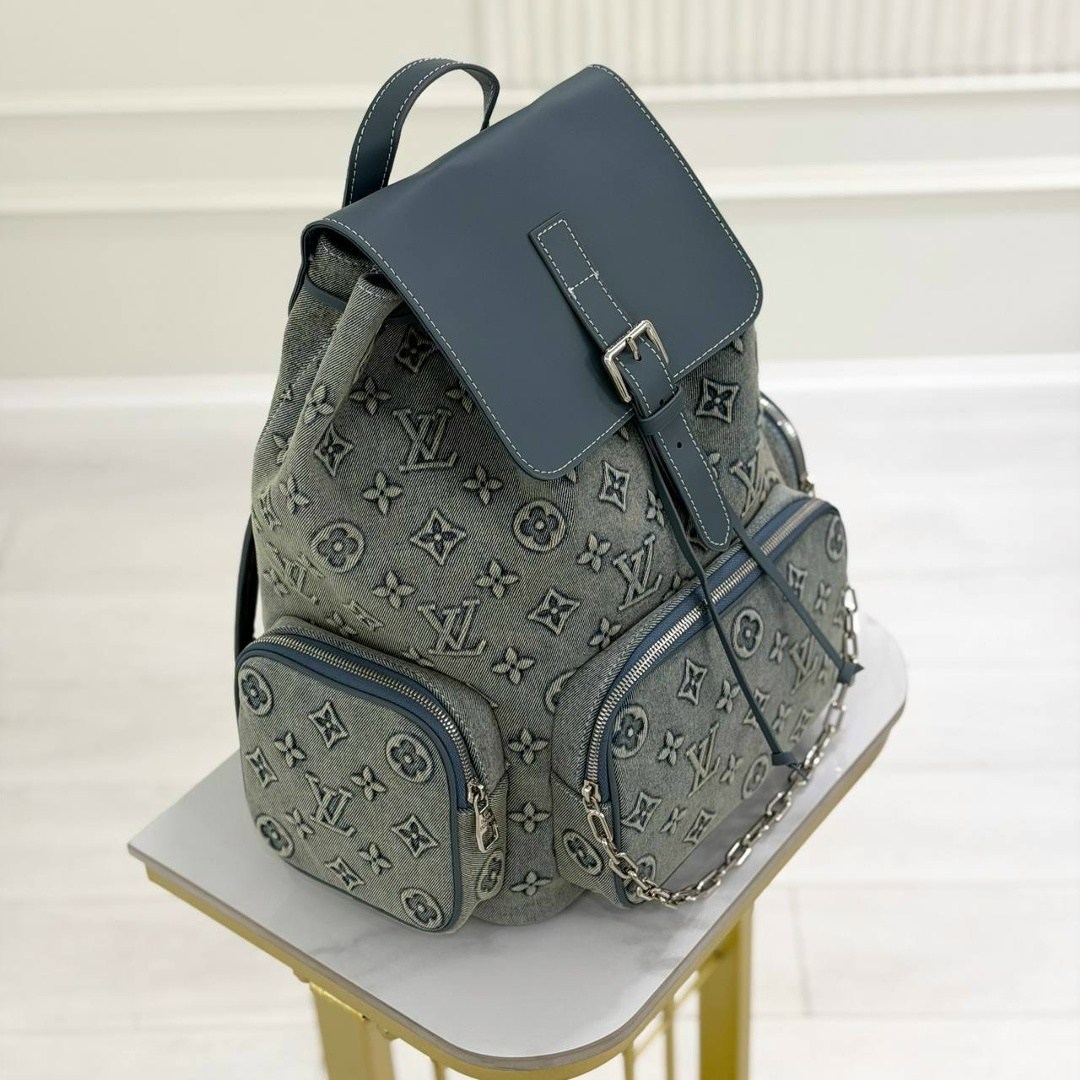 рюкзак louis vuitton,луи виттон кристофер рюкзак,louis vuitton рюкзак джинсовый,рюкзак женский louis vuitton,сумка - рюкзак louis vuitton denim