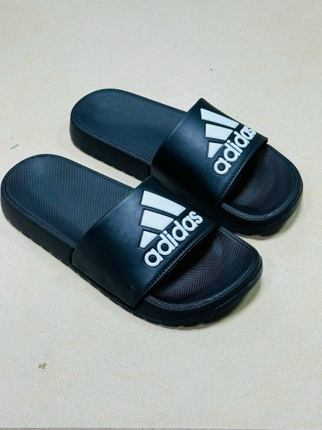 шлепанцы адидас красные,женские сланцы,,шлепанцы adidas,шлепки шлепанцы